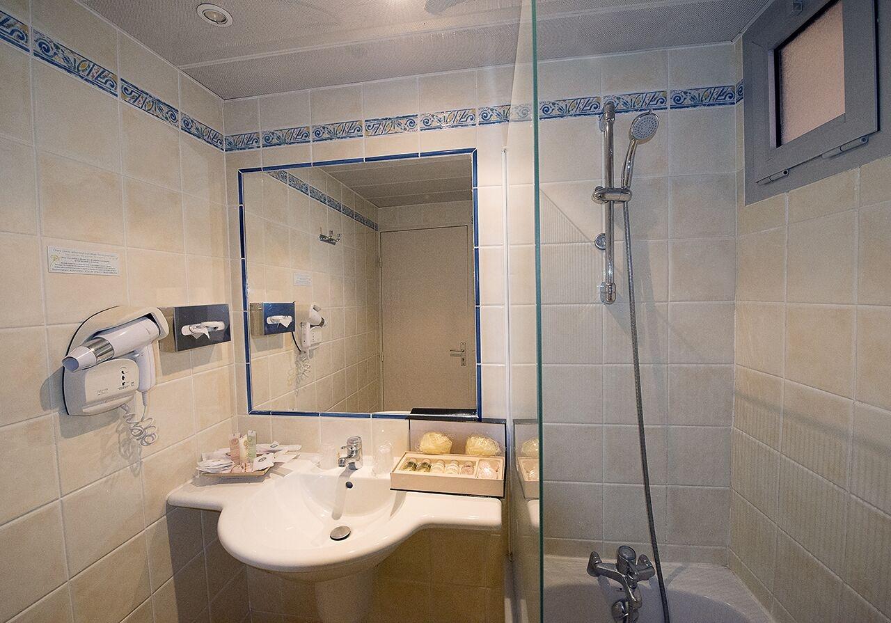Castel 'provence 3* Mouans-Sartoux