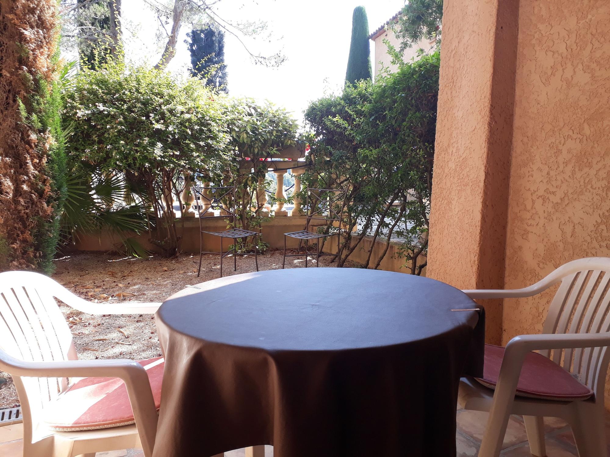 Castel 'provence Hotel