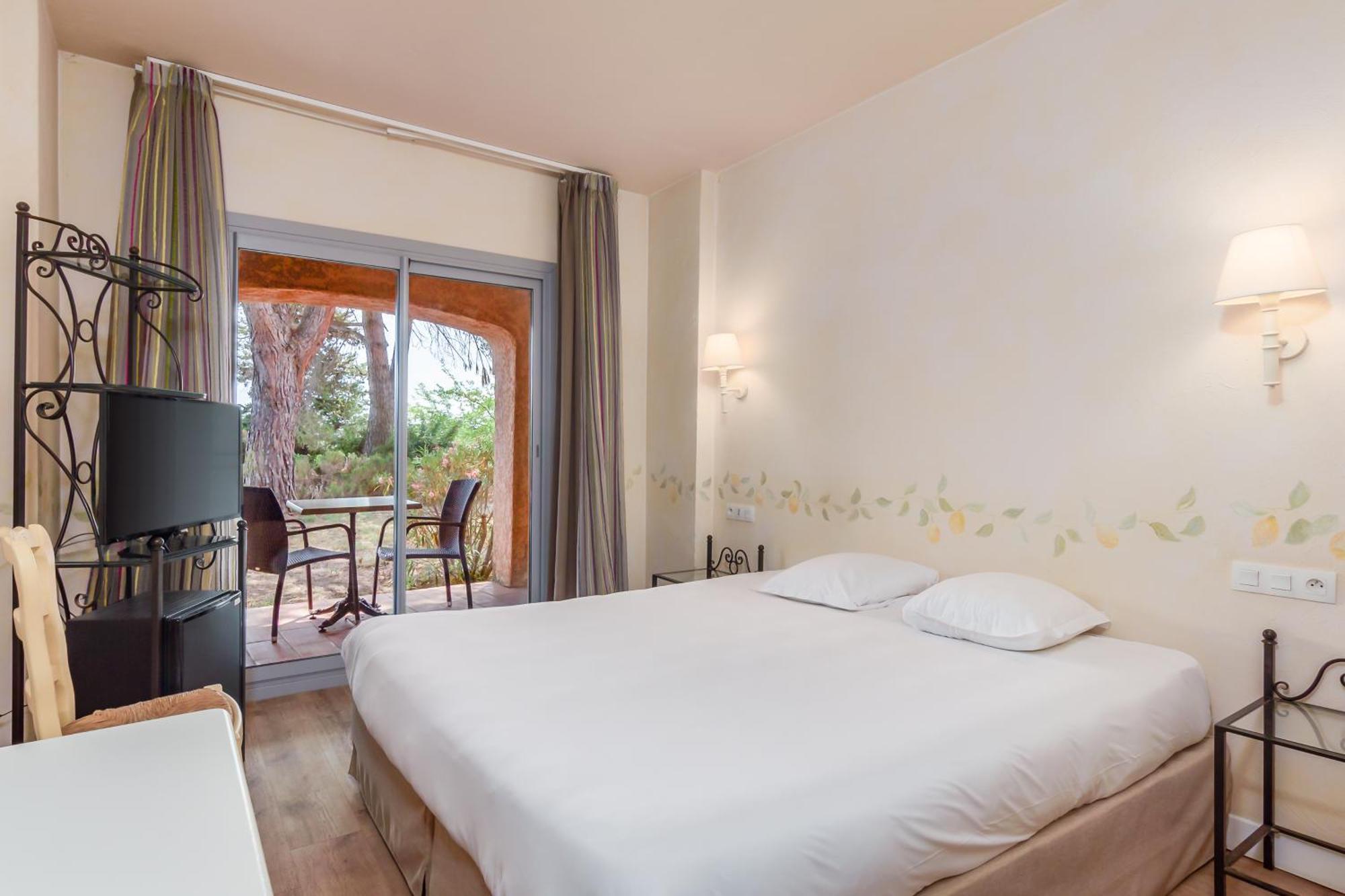 Castel 'provence 3*